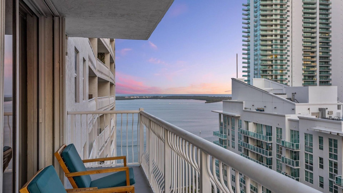 Brickell Apartment | Luxury Bayview Condo in Brickell – Sleeps 6–8