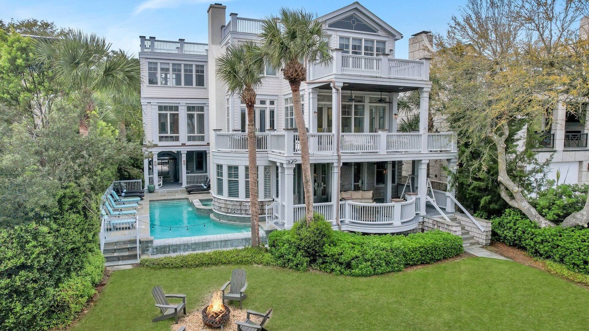 East Beach House | Luxury Beachfront Home with Guesthouse, Heated Pool & Spa, Putting Green, East Beach Oasis!