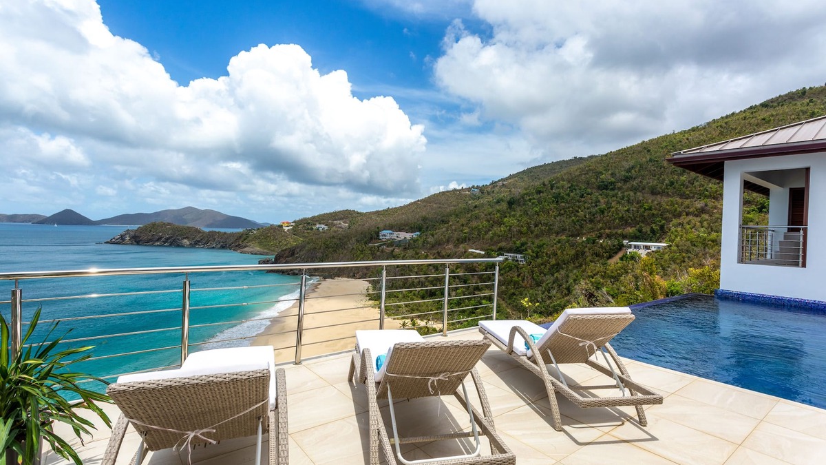 Tortola Villa | Luxury Beach Accommodations