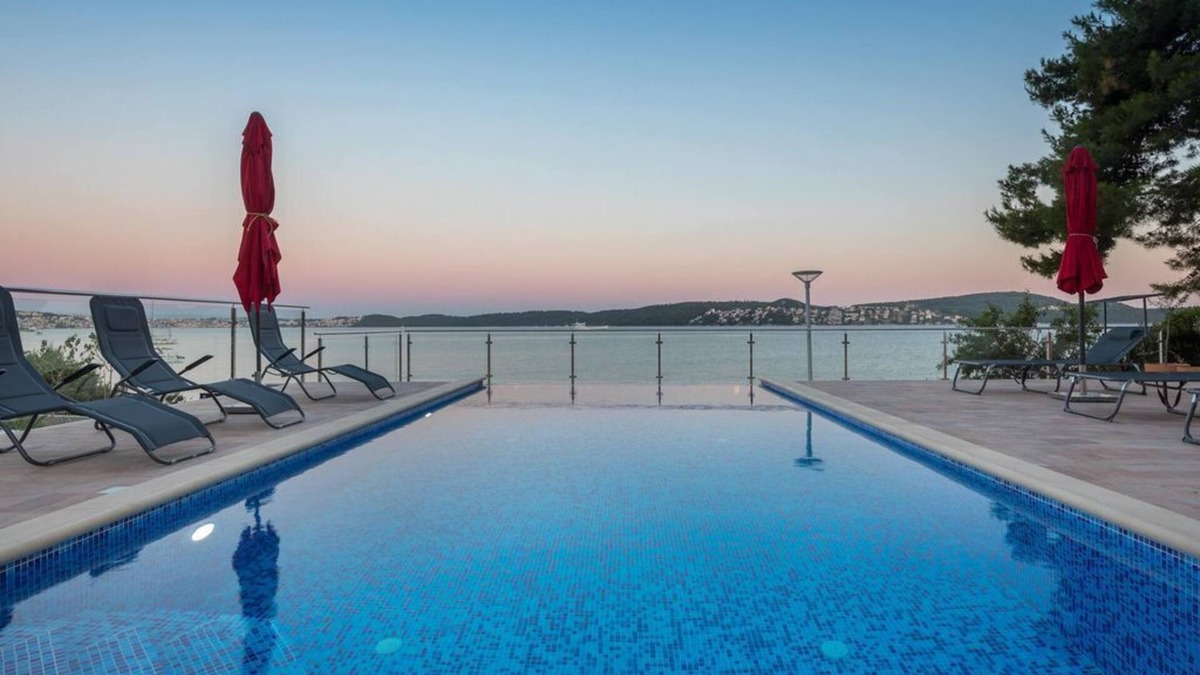 Seget Donji Apartment | LUXURY BEACH APARTMENT WITH INFINITY HEATED POOL ONLY FOR YOU in 5. 6. and 7.23.
