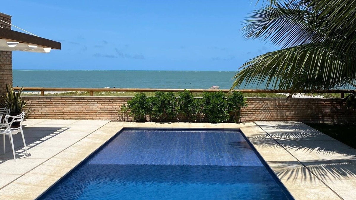 Pilar House | LUXURY BEACH HOUSE