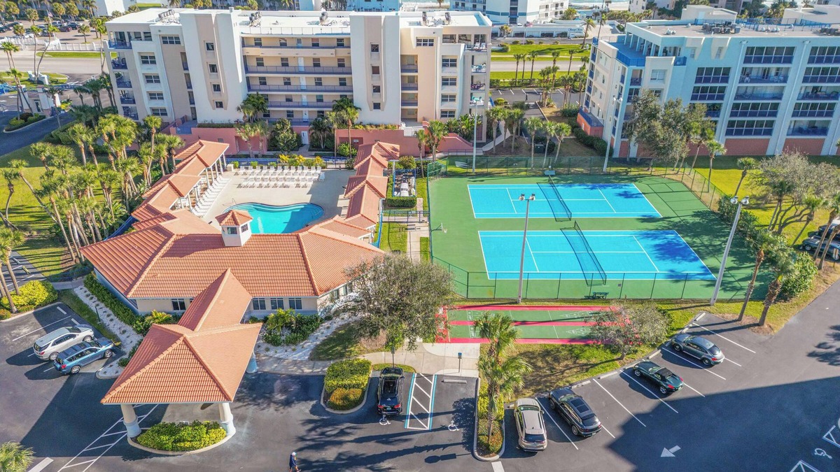 New Smyrna Beach Condo | Luxury Beach Resort Getaway!