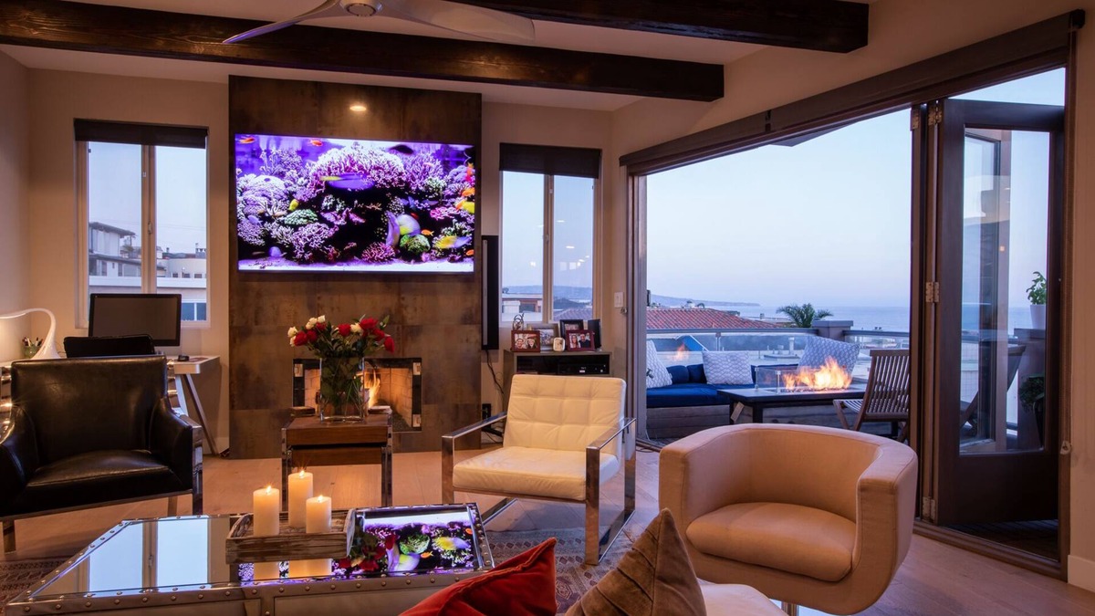 Gas Lamp Section House | Luxury beach vacation - Ocean view bright and fun