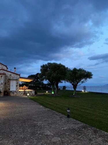 Dirfys-Messapia Villa | Luxury Beach Villa