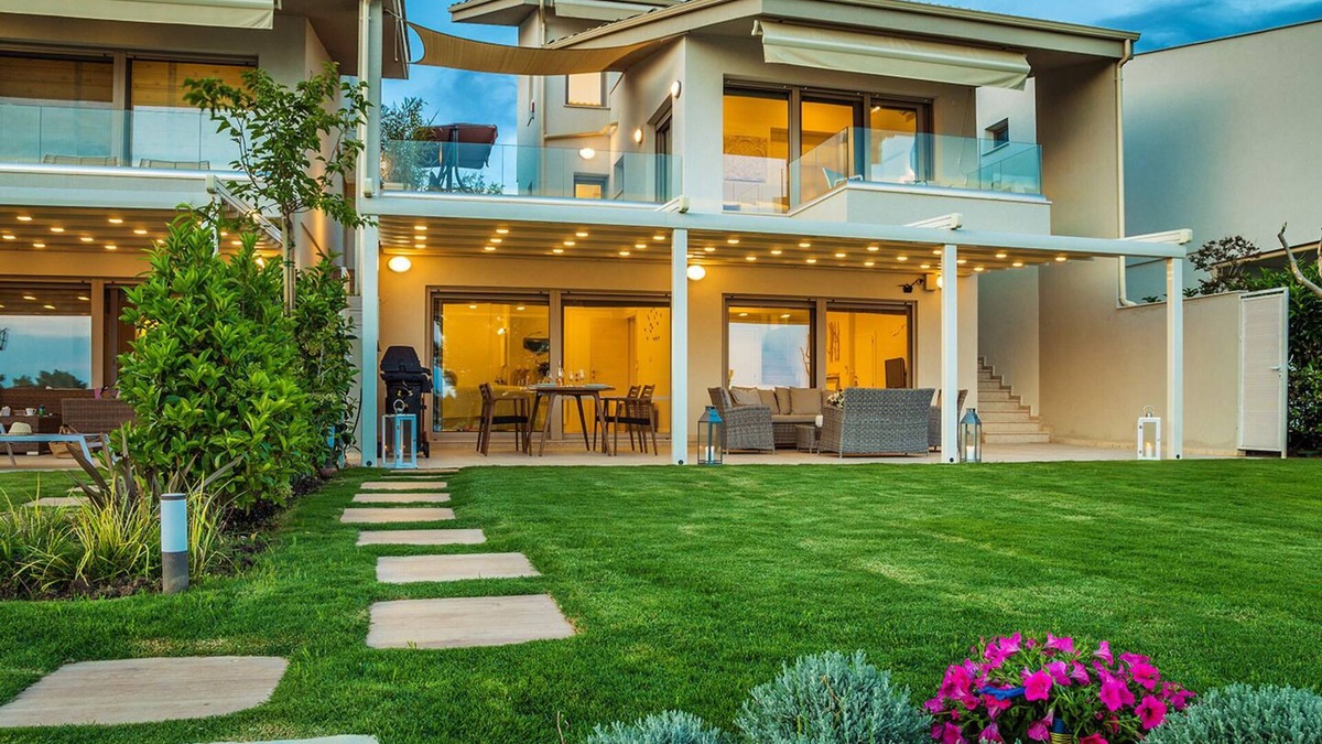 Elia Nikitis Villa | Luxury Beach Villa with an Infinity Pool