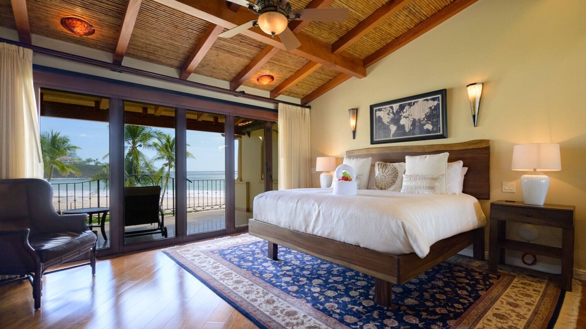 Playa Flamingo Villa | Luxury Beachfront Villa