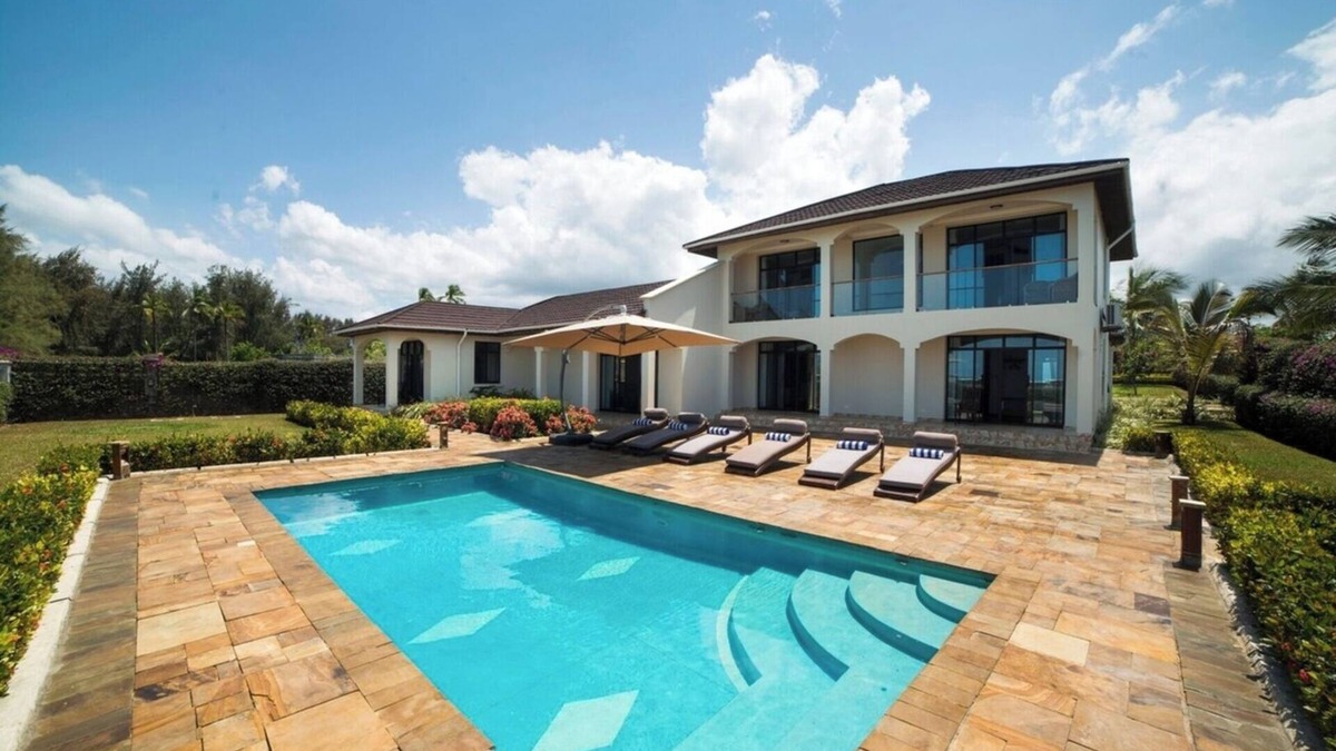 Marumbi Villa | Luxury Beachfront Bliss Awaits in Zanzibar