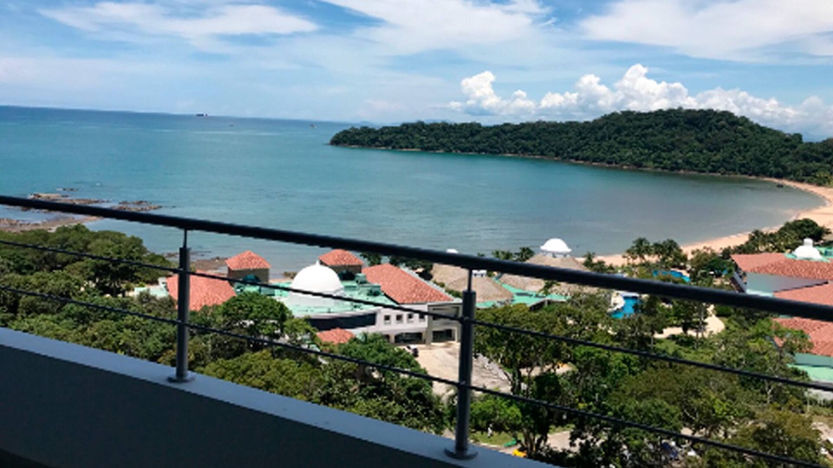 Veracruz Apartment | Luxury Beachfront Condo Playa Bonita Panama City