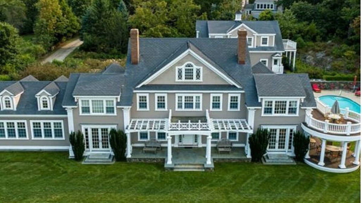 York House | LUXURY BEACHFRONT ESTATE - Private Heated Pool