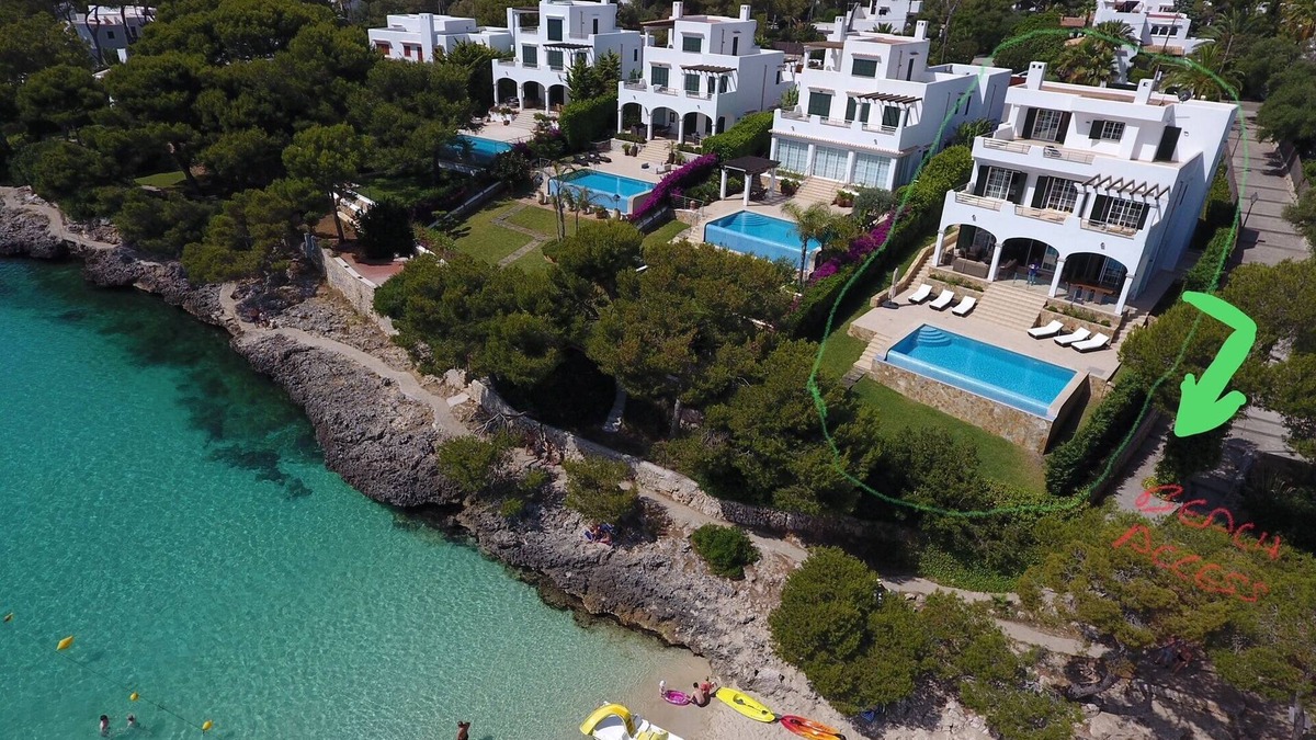 Cala d'Or House | Luxury Beachfront Villa on the beach, 40M to town. Private and peaceful. Bliss
