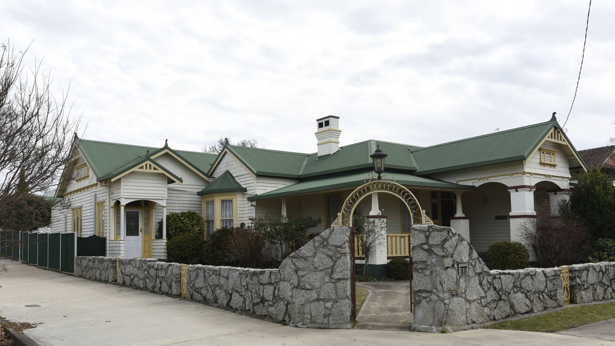 Glen Innes Bed & Breakfast | Luxury Bed and Breakfast Glen Innes