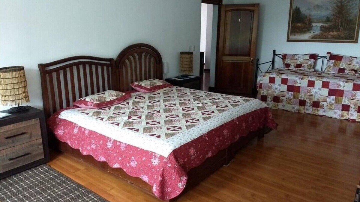 Guatemala City House | Luxury bedroom Vista Real zone 15 Guatemala
