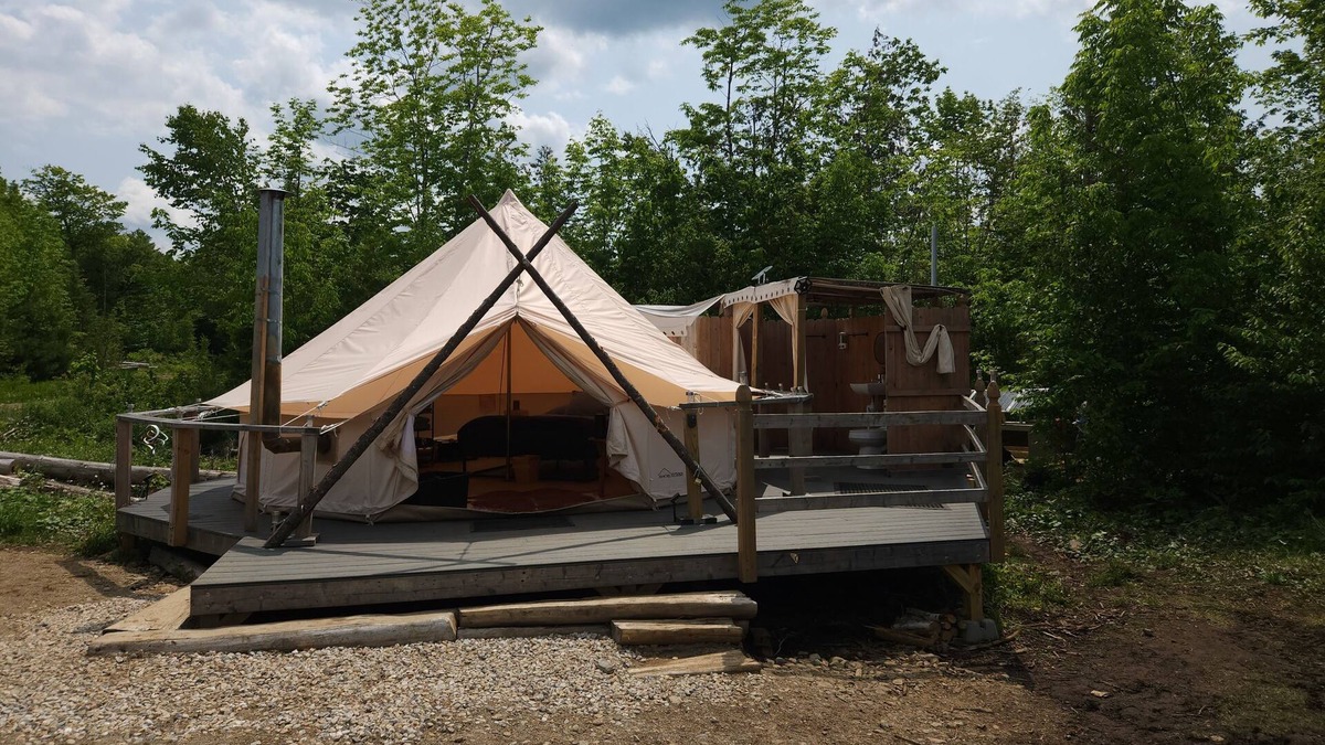 Springfield RV Rental | Luxury Bell Tent with Outdoor Bathroom