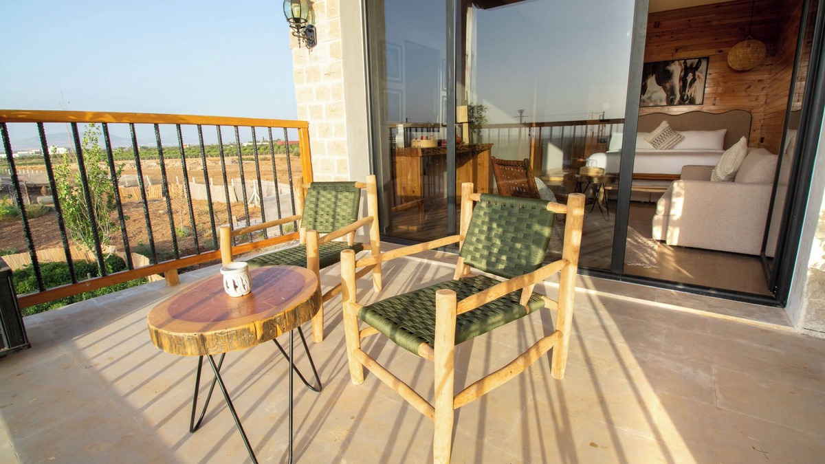 Ain Chkef Hotel | LUXURY BIO FARM