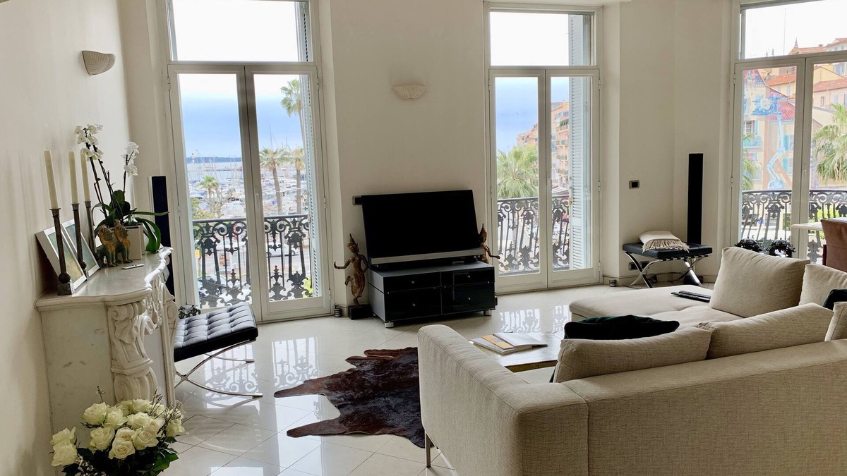 Le Suquet Apartment | Luxury Boutique Apartment - stunning view - old port