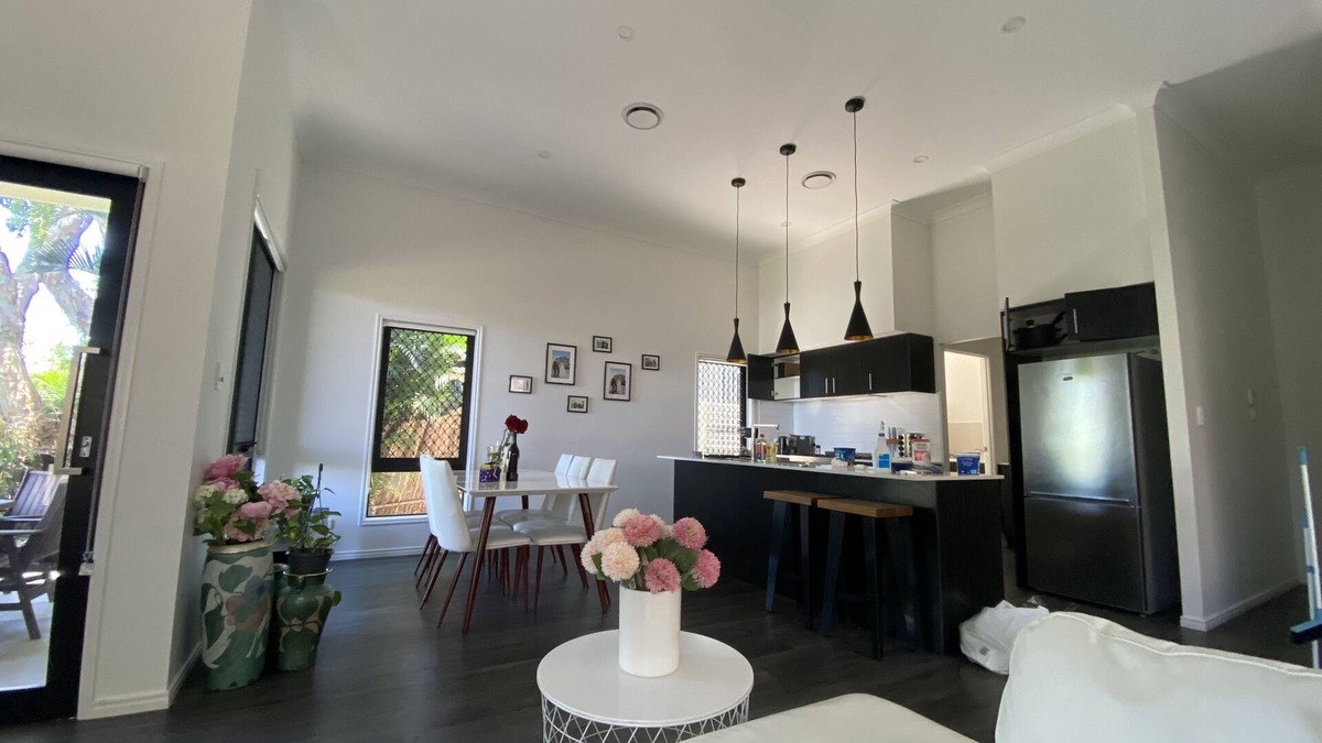 Wavell Heights House | Luxury brand new spacious house