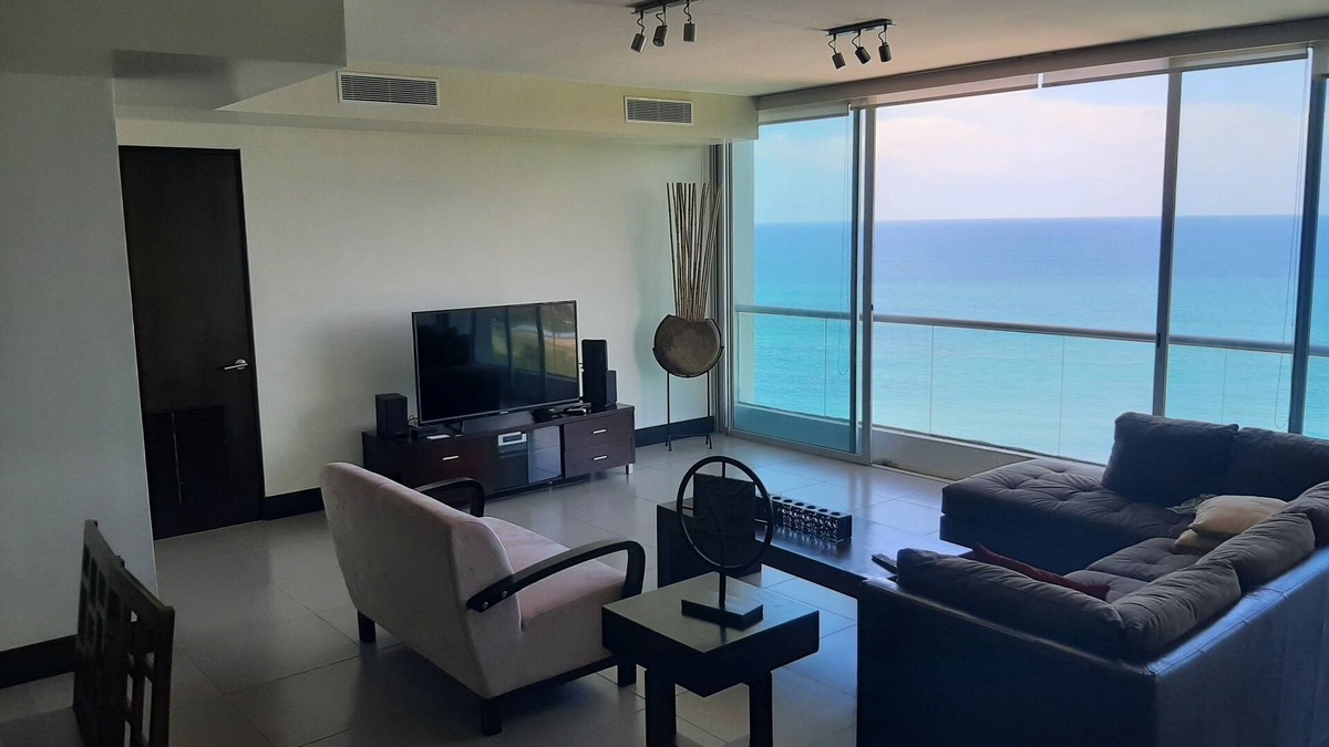 El Palmar Condo | Luxury Brand New Beachfront Apartment, 11th Floor - Rio Mar