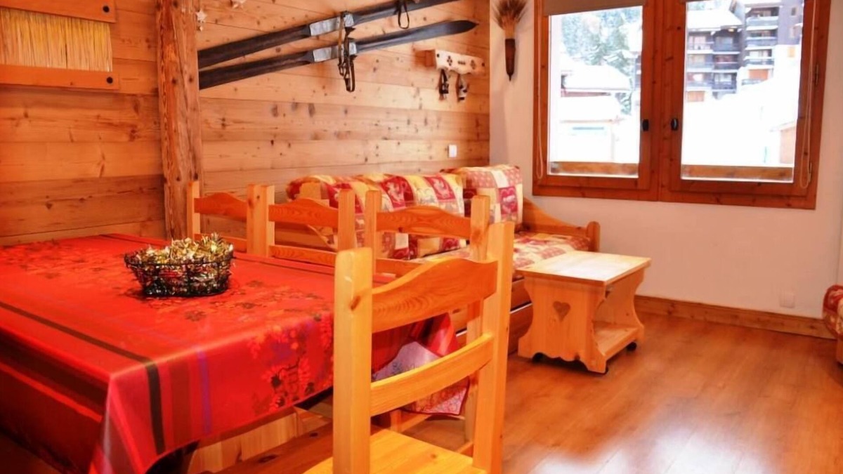 Les Avanchers-Valmorel Apartment | Luxury, comfortable and ideally located along slope