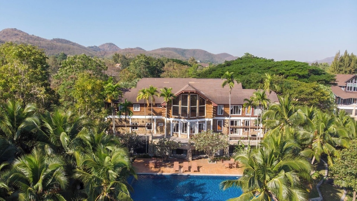 Khanong Phra Villa | LUXURY CABIN POOL VILLA, KHAO-YAI