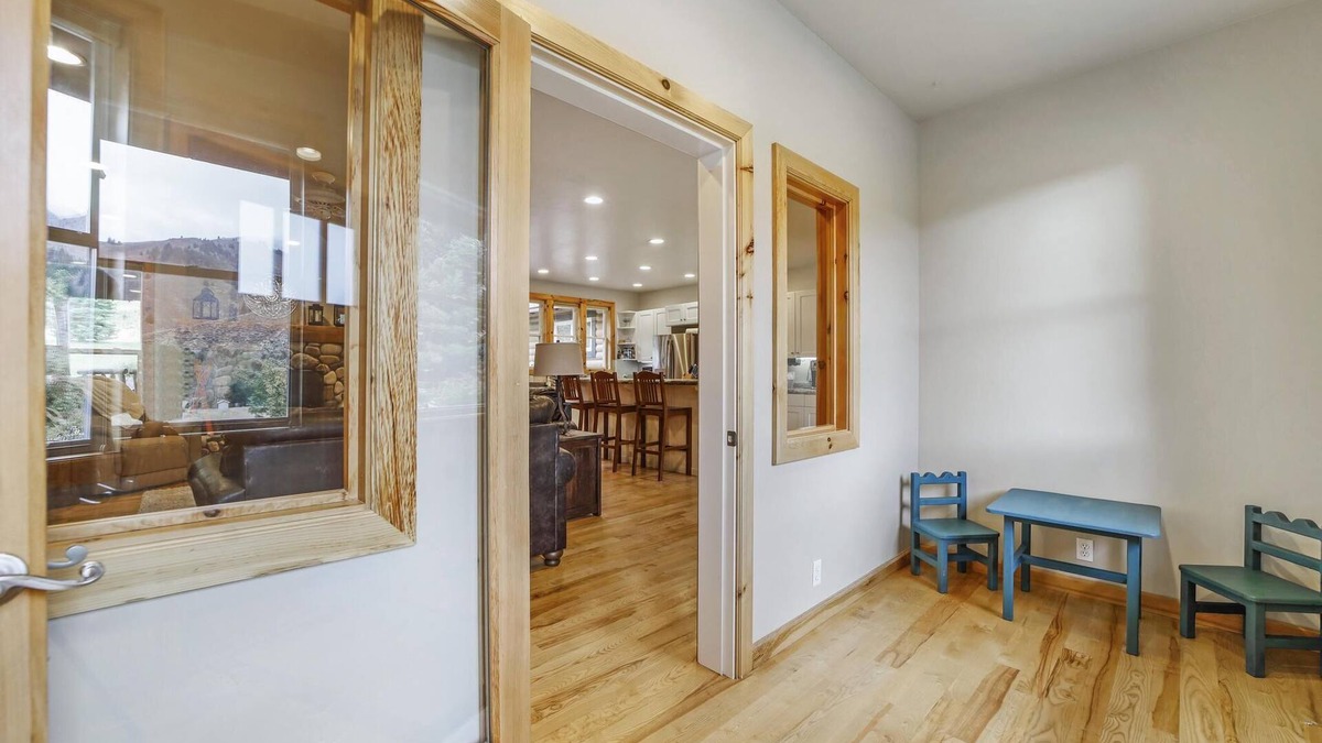 Mountain Home House | Luxury cabin, Sleeps 14, HOT TUB