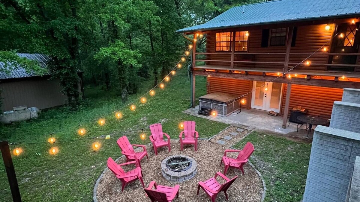 Cape Fair Cabin | Luxury Cabin @ Table Rock Lake - Private & Serene! Minutes from the Attractions!
