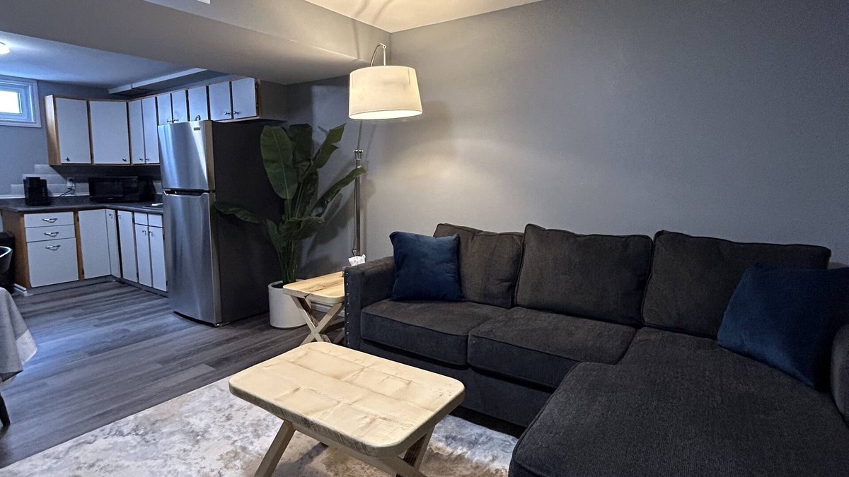 Prince Albert House | Luxury, Calm and Comfortable Suite in peaceful area.