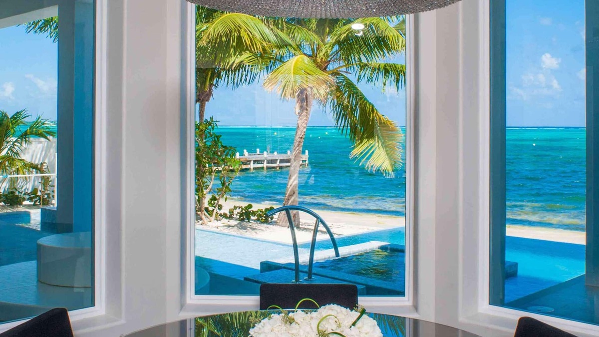 Bodden Town Villa | Luxury Cayman Villas