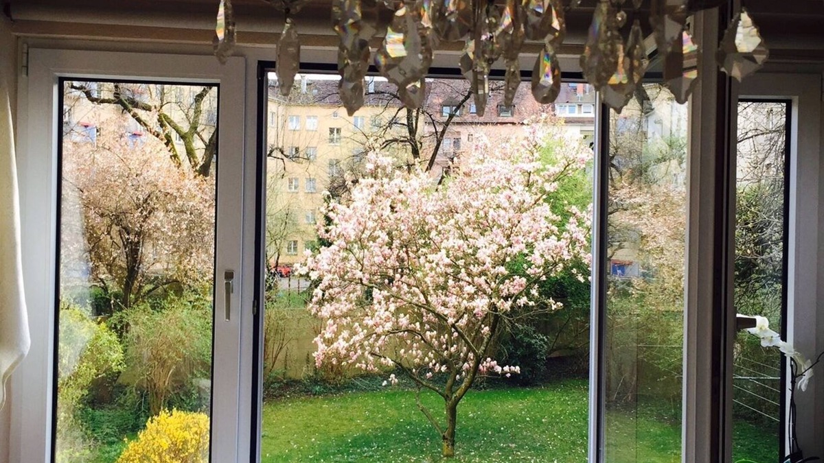 Stuhlinger-Eschholz Apartment | Luxury, central, quiet 107sqm apartment