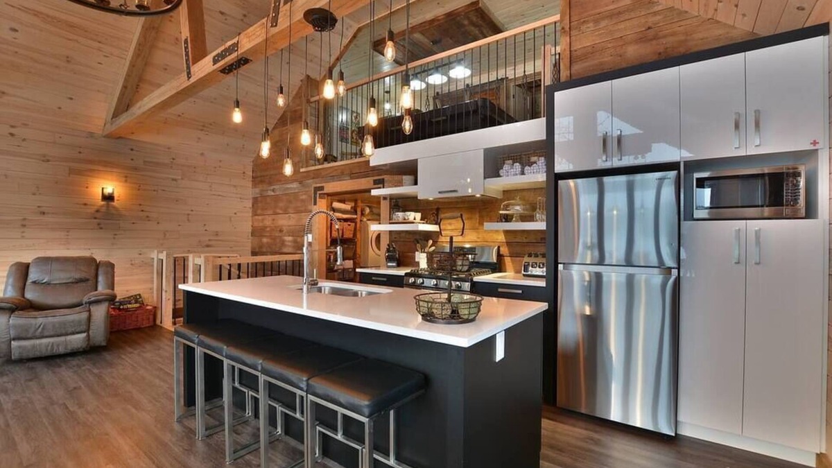 Lac-Simon Ski Chalet | LUXURY CHALET LA MERVEILLE