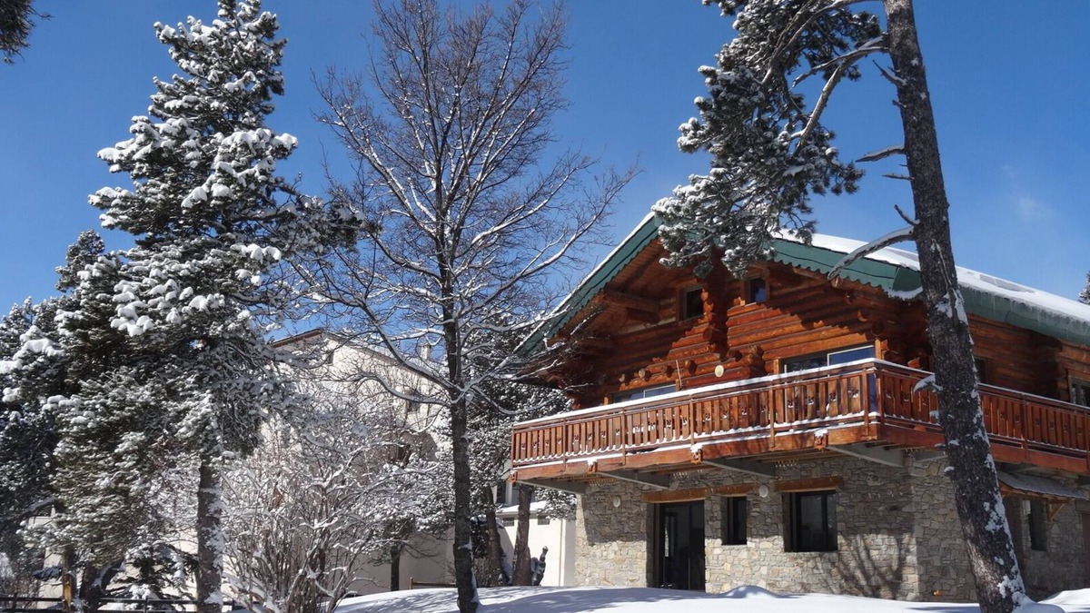 Superbolquere Ski Chalet | Luxury chalet les Lupins in Font-Romeu/Pyrénées 2000