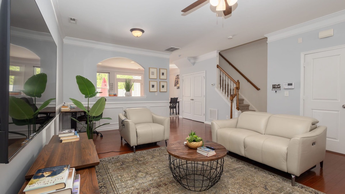 Charlotte House | Luxury Chic Minimalist Townhouse