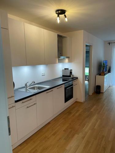 Neuhausen Apartment | Luxury City Apartment in Munich