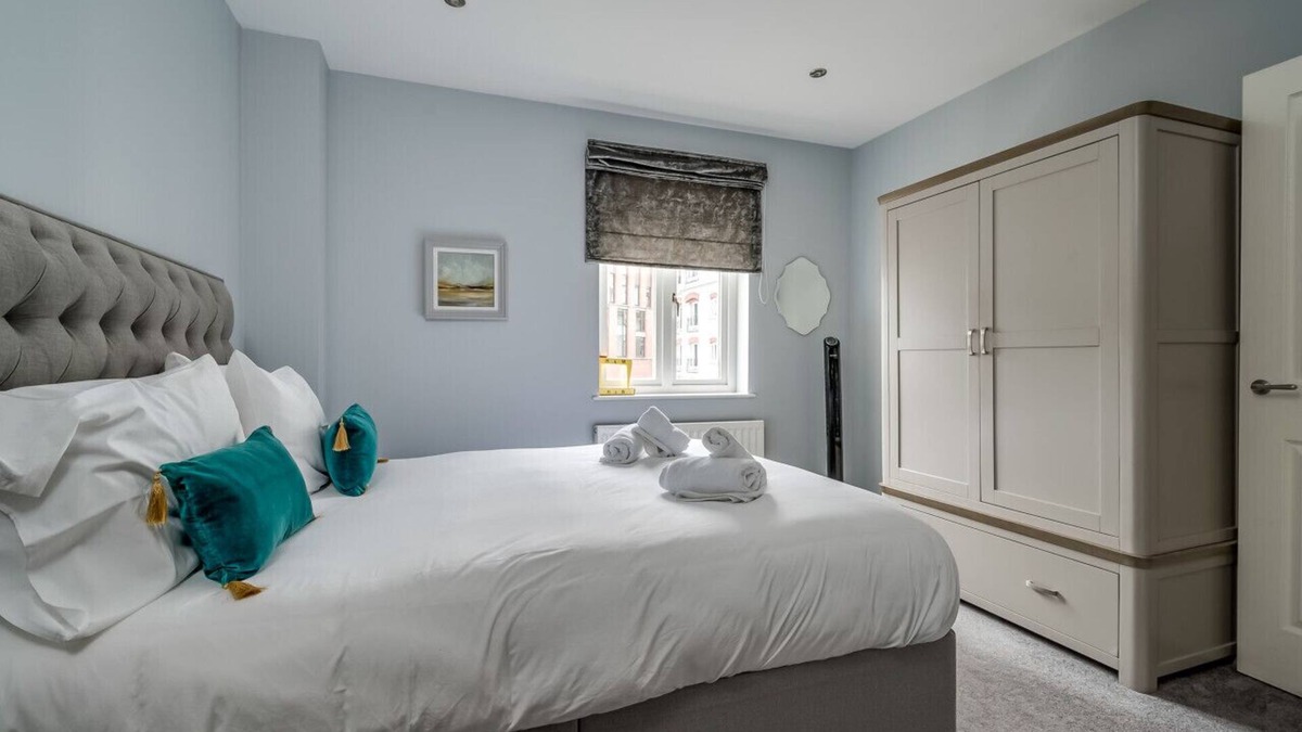 Cathedral Quarter Apartment | Luxury City Centre Apartment in Cathedral Quarter