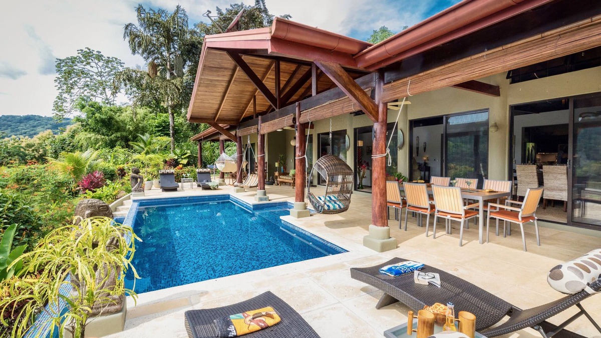 Dominical House | Luxury Comfortable Villa, Outstanding Valley View!