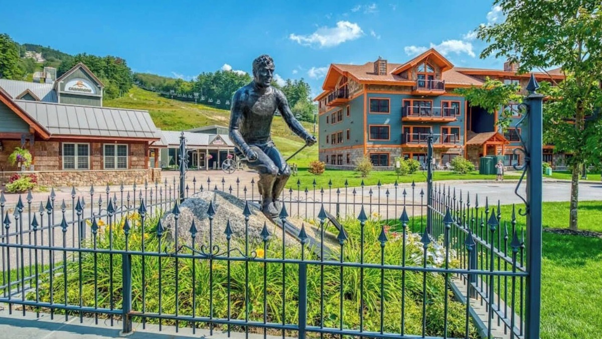 North Conway Condo | Luxury Condo at the Base of Historic Cranmore Mountain.Let the memories begin