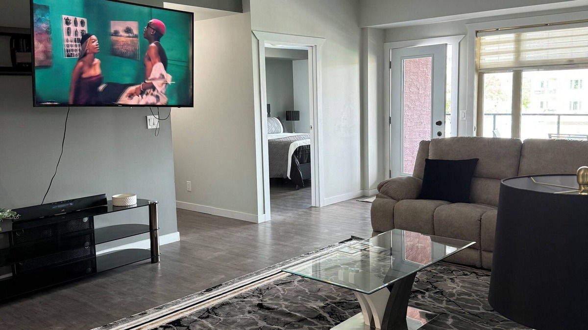 Winnipeg Condo | Luxury Condo Close to Downtown