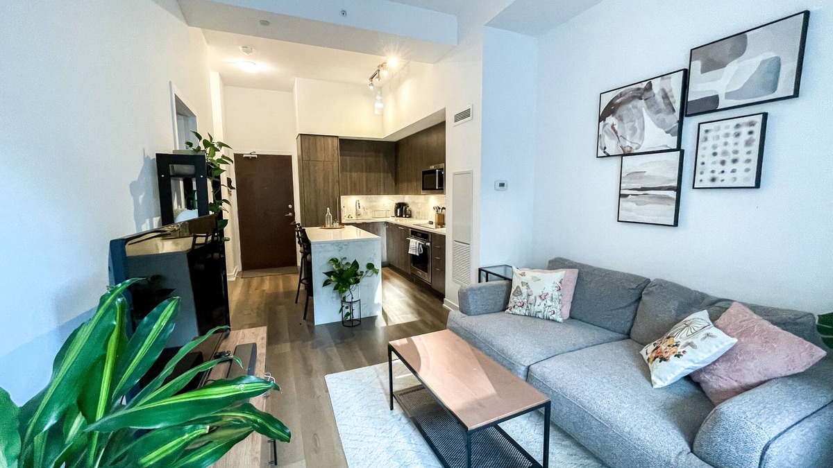 Fort York Condo | Luxury condo in the heart of Toronto