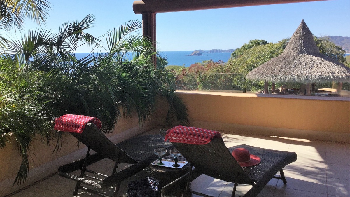 Ixtapa House | Luxury Condo with astonishing ocean views at Contramar Brisas
