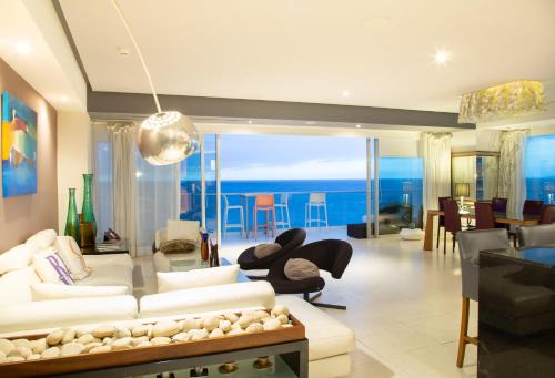 North Hotel Zone Apartment | Luxury Condo Peninsula