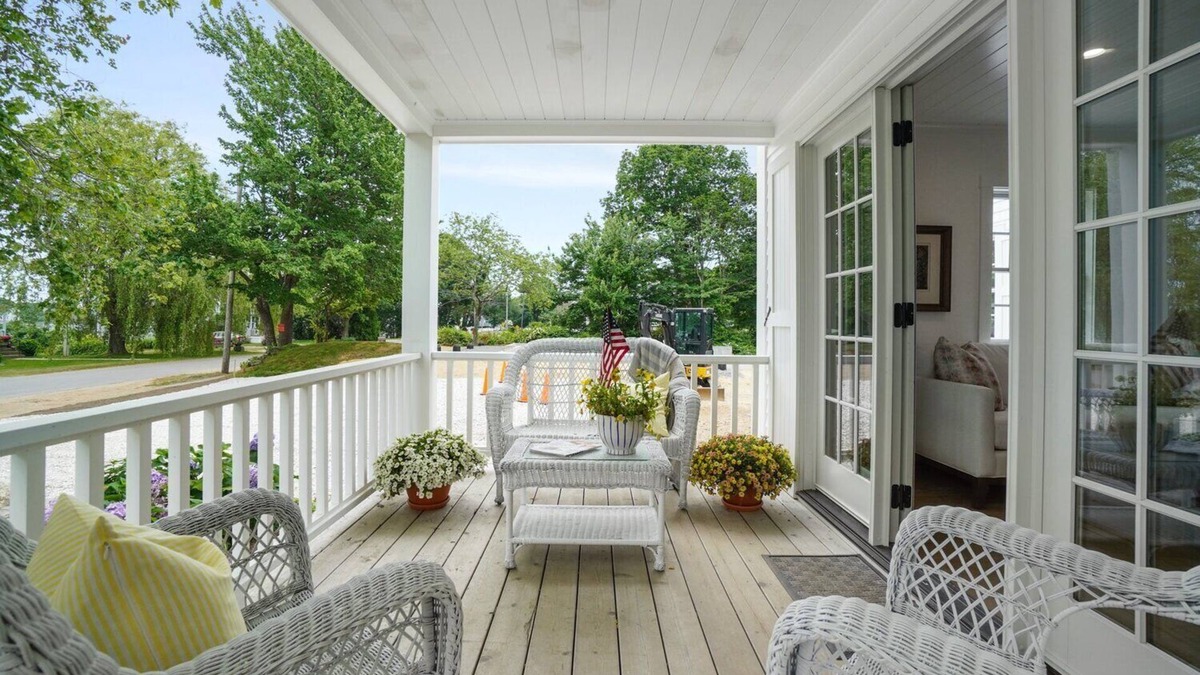 Cape Porpoise Condo | Luxury condo with views & amazing location! Minutes to town and beaches