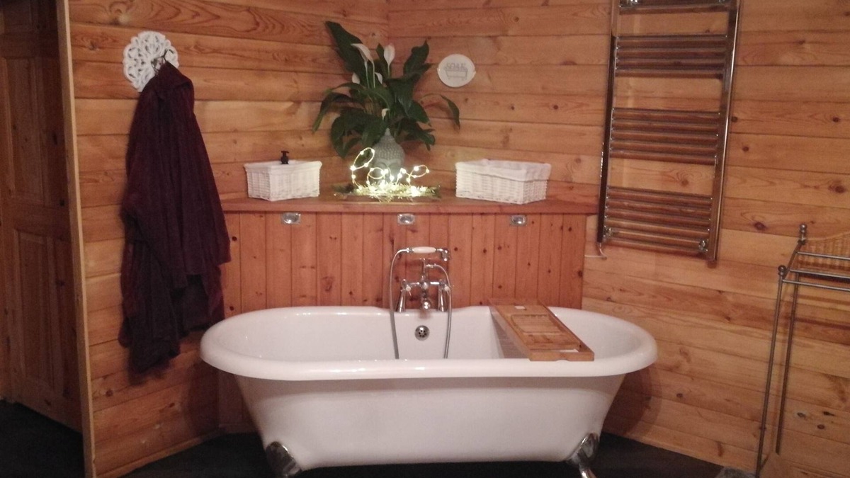 Alderholt Cabin | Luxury cosy cabin New Forest
