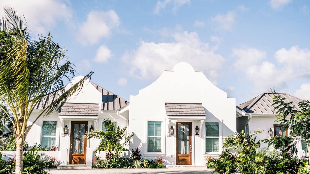 Seven Mile Beach Cottage | Luxury Cottage, 2bd/2ba on 7 Mile Strip