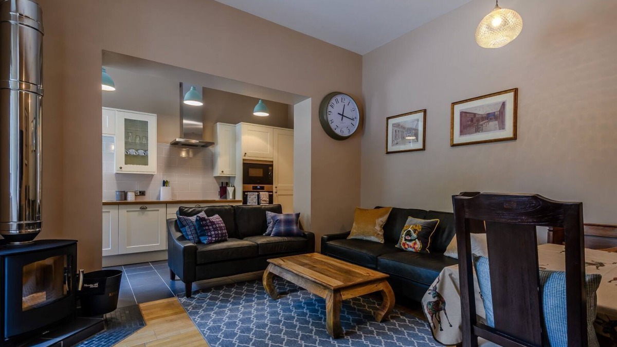 Ascog Cottage | Luxury cottage in the heart of Loch Lomond and The Trossachs