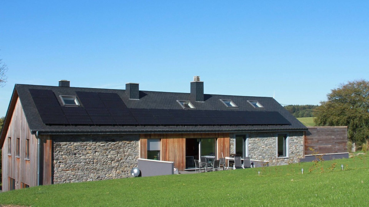 Vaux-sur-Sure Cottage | Luxury Cottage in Vaux-sur-Sûre with Jacuzzi