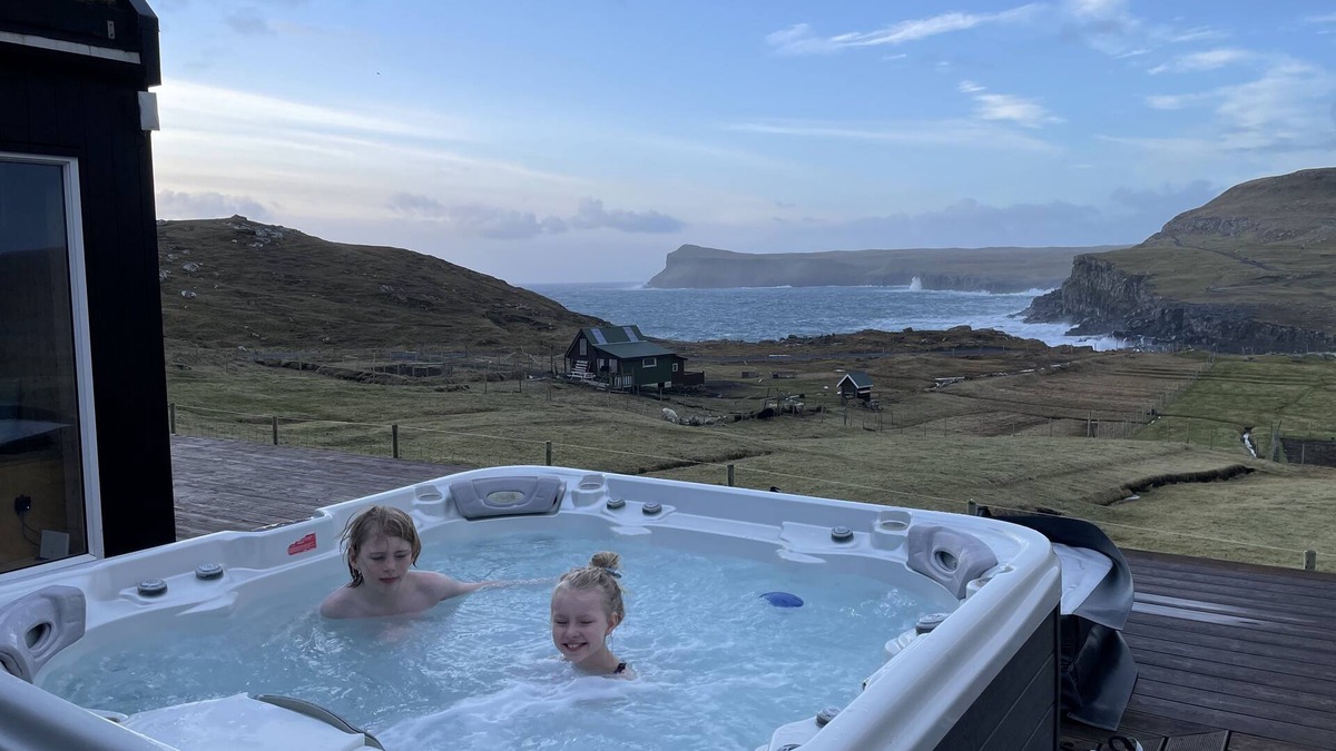 Faroe Islands Cottage | Luxury cottage - in amazing surroundings