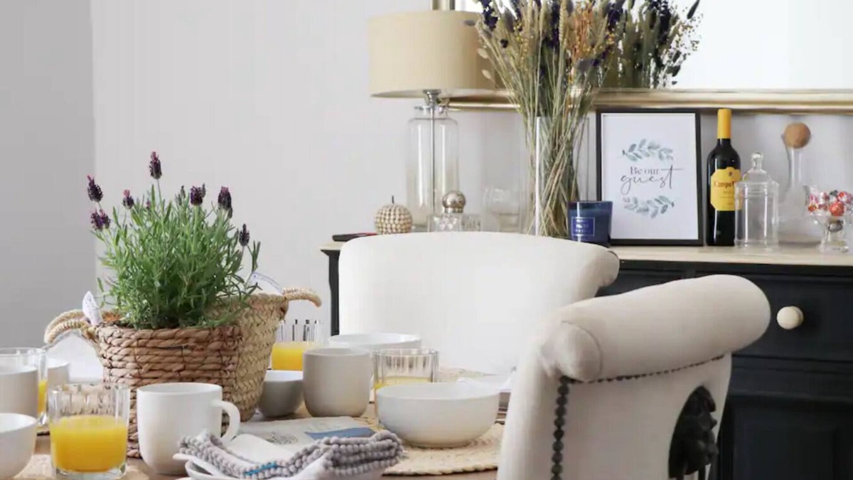 Chester Cottage | Luxury cottage in city walls