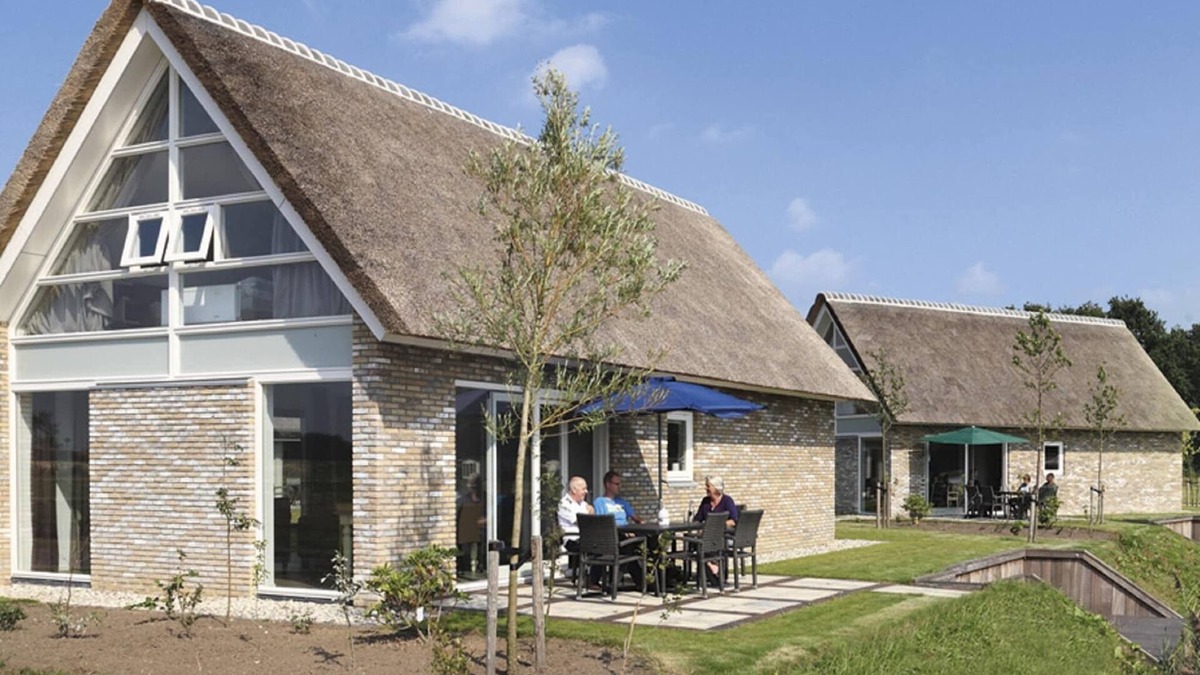 Tynaarlo House | Luxury Cottage with 2 Bathrooms