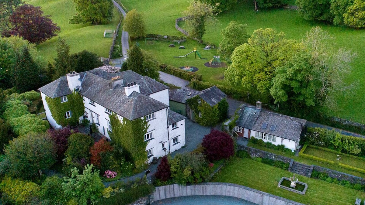 Ambleside House | Luxury country house for up to 18 in the heart of Beatrix Potter's Lake District