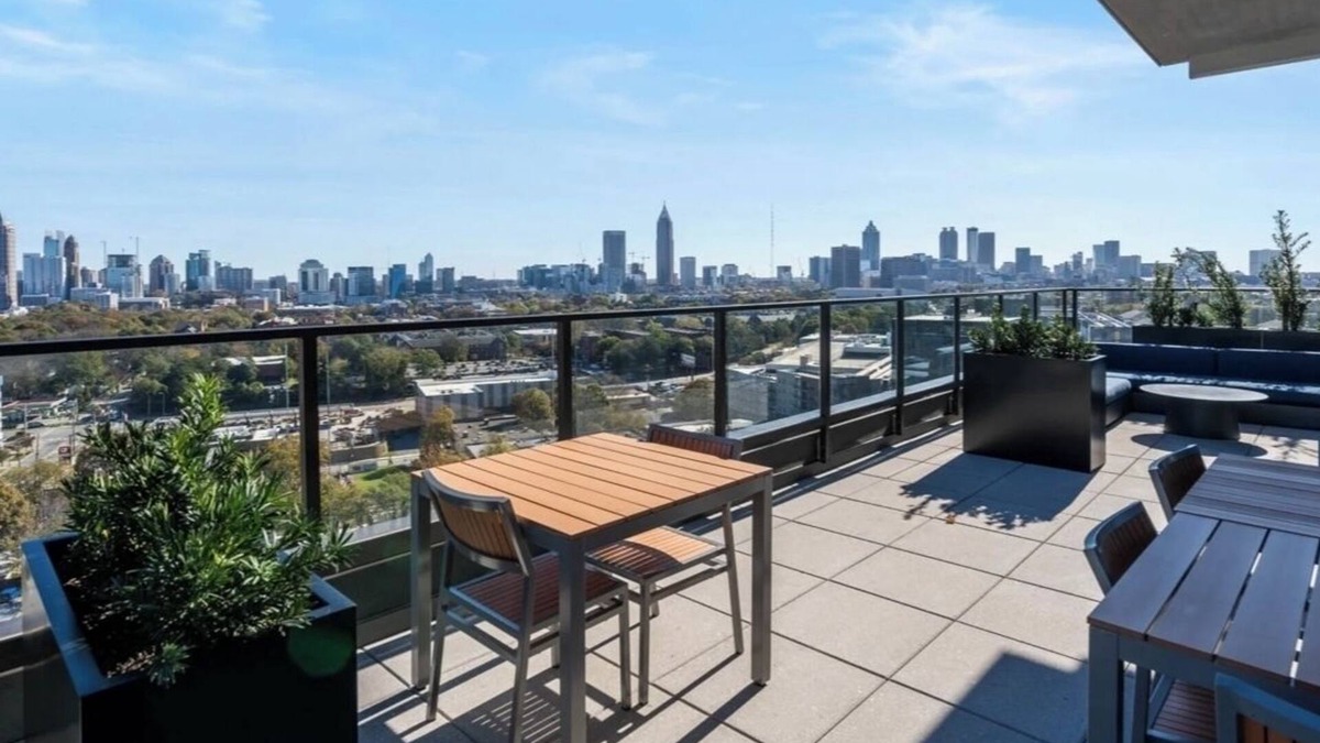Home Park Apartment | Luxury Cozy 1-bedroom apartment in Midtwon Atlanta