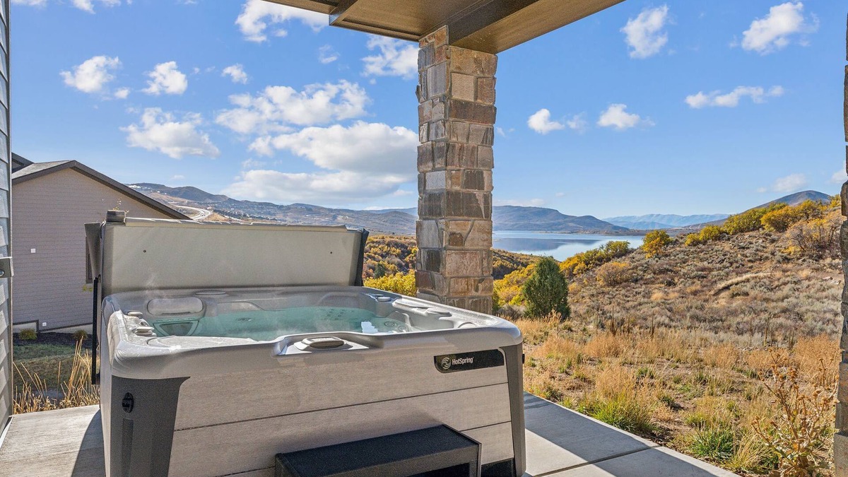 Deer Mountain House | Luxury Deer Springs Retreat Luxu29